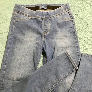 Old Navy Built-in Sculpt Rockstar Jeggings